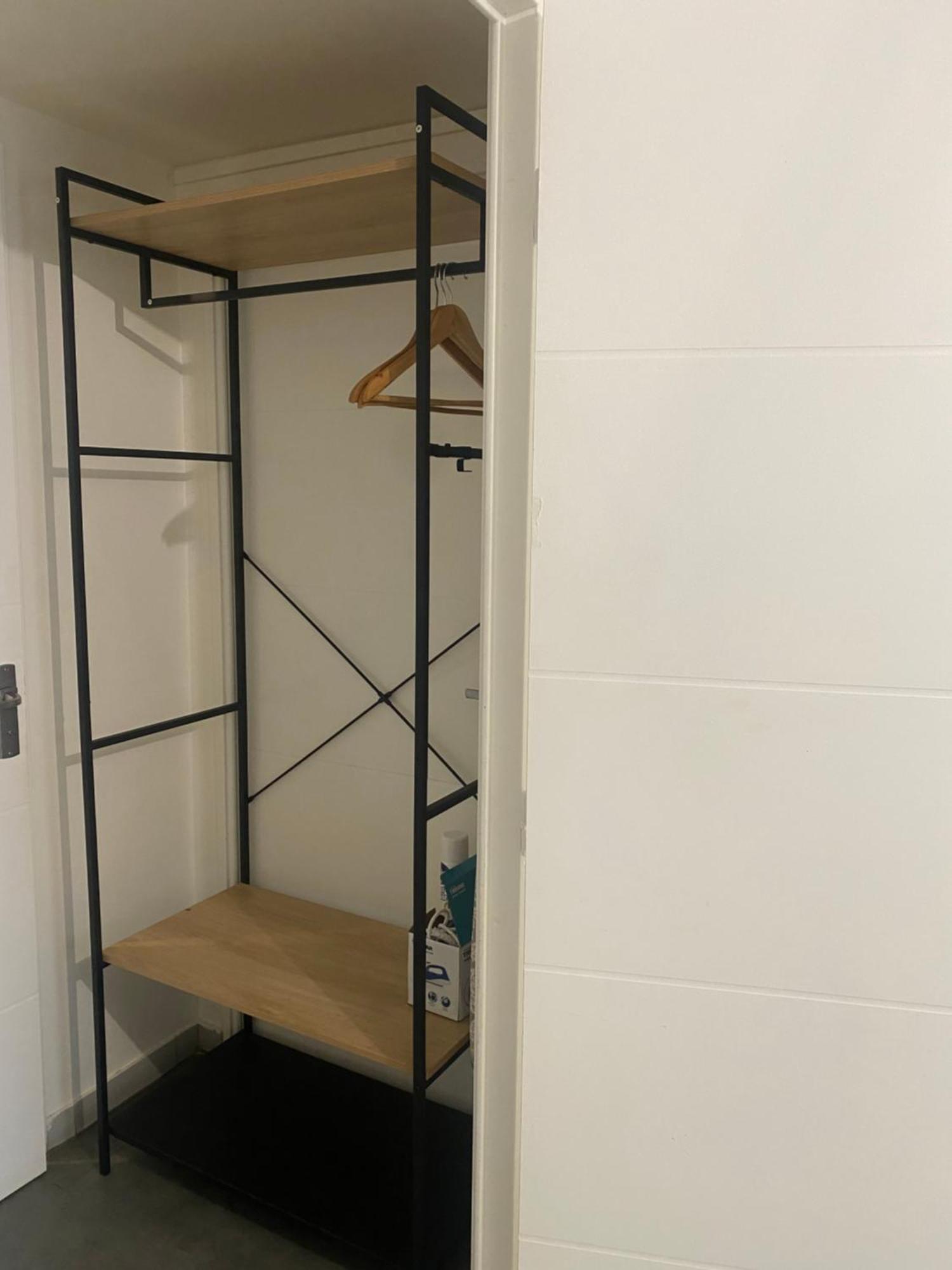 Chambre Privee Sdb Kitchenette Proche De Paris Сент-Уан Экстерьер фото